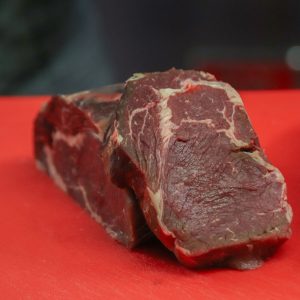 Carne de res al corte.